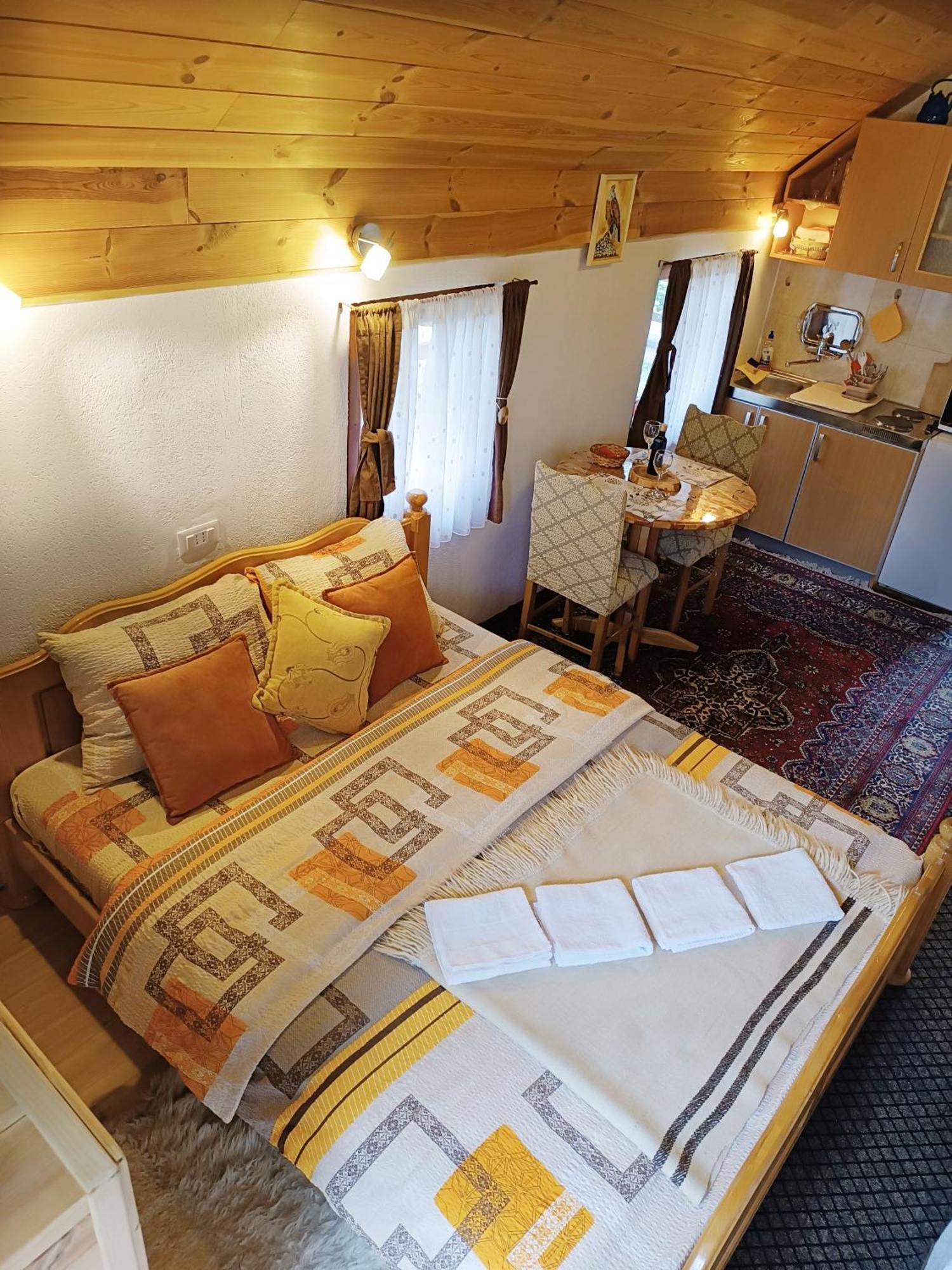 Apartments Sipcic Zabljak  Bagian luar foto